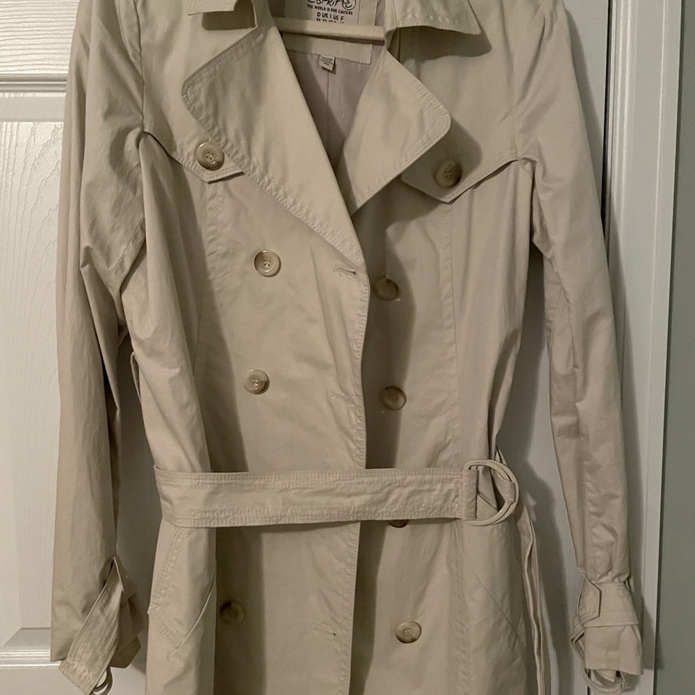 Ladies classic trench coat